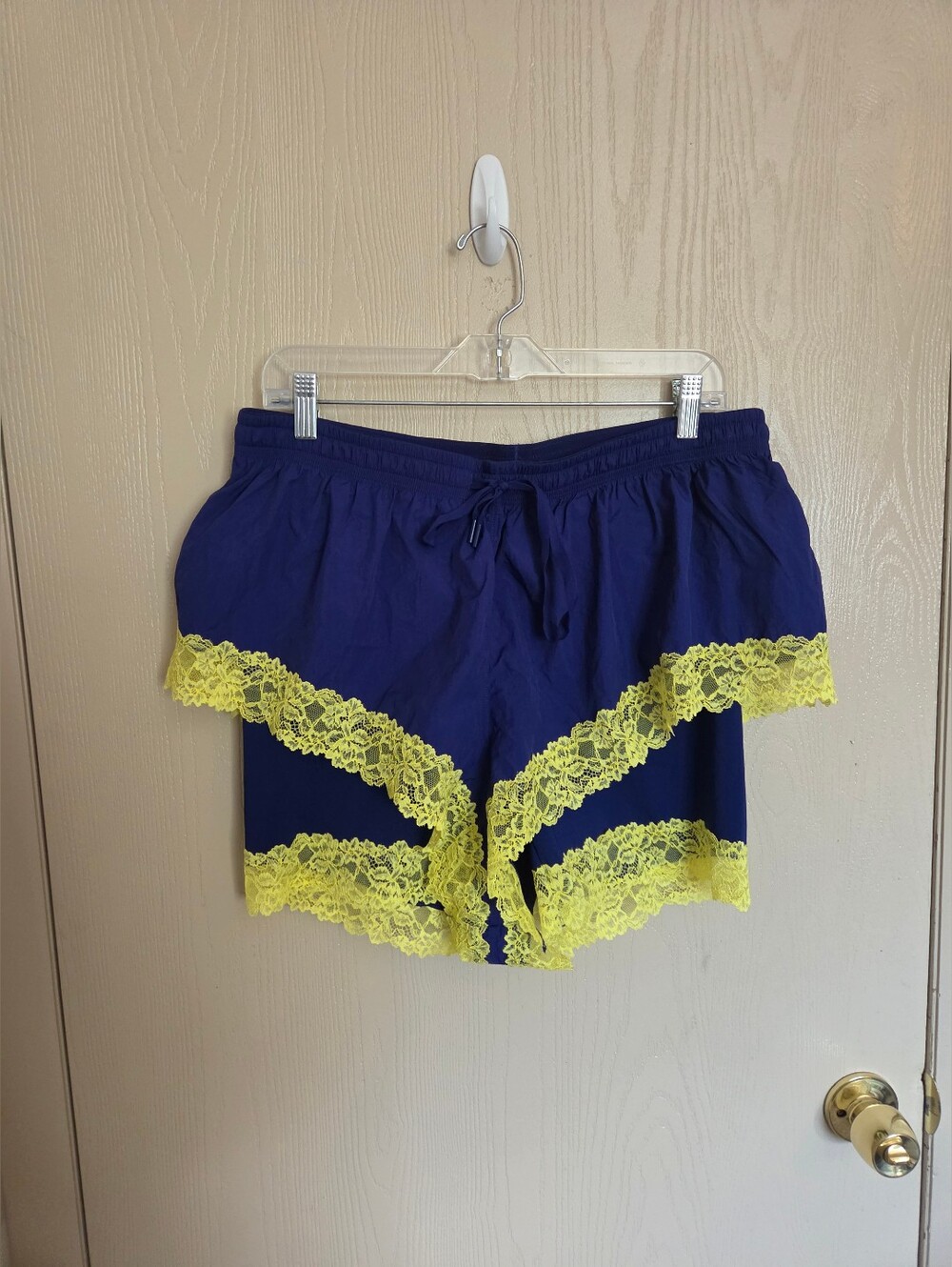 Savage Ć Fenty Lace Race Layered Track Shorts Navy/Yellow Womens Size 18/20